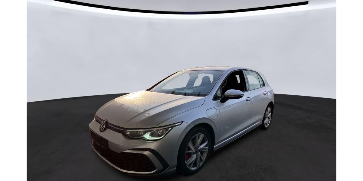 VW Golf 66.888 km 21.985 &euro; Uetersen bei Hamburg 25436