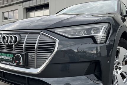 Audi e-tron 43.677 km 30.860 &euro; Marktredwitz 95615