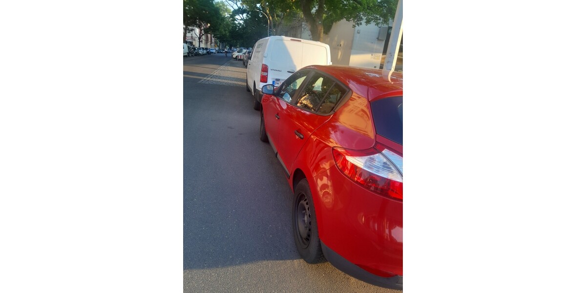 Renault Megane 54.500 km 4.950 &euro; Berlin 10178