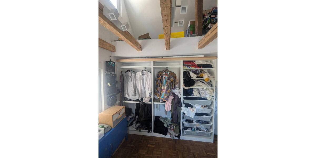 Einfamilienhaus Korntal-Münchingen Kallenberg - 8 Zimmer, 250 m&sup2;, 850.000&euro; | Angebot:26318854