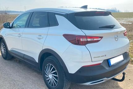 Opel Grandland (X) 150.000 km 12.600 &euro; Kümmersbruck 92245