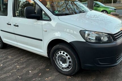 VW Caddy 138.000 km 5.999 &euro; Adenstedt 31246