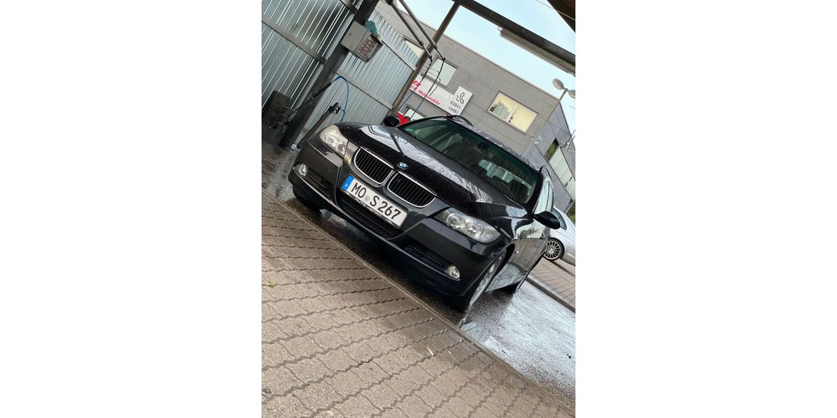 BMW 320 389.715 km 1.100 &euro; Schauenburg 34270