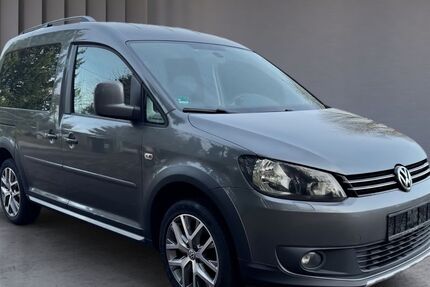VW Caddy 174.500 km 12.800 &euro; Dresden 01108