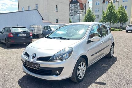 Renault Clio 116.000 km 1.799 &euro; Gotha 99867