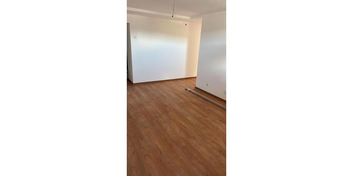 Erdgeschoßwohnung Nalbach - 3 Zimmer, 98 m&sup2;, 850&euro; | Angebot:26683700