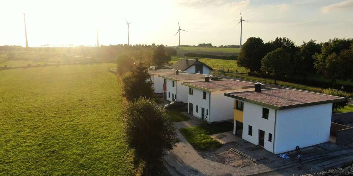 Einfamilienhaus Schleiden Schöneseiffen - 3 Zimmer, 145 m&sup2;, 1.595&euro; | Angebot:27069313