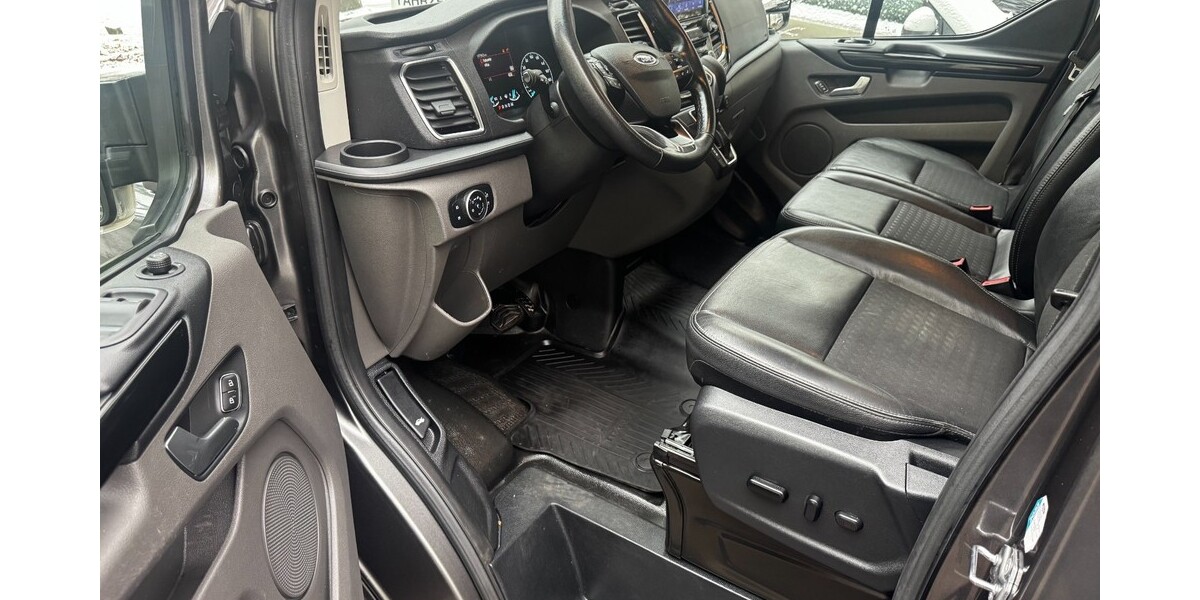 Ford Transit Custom Bus 157.651 km 21.990 &euro; Berlin 10178