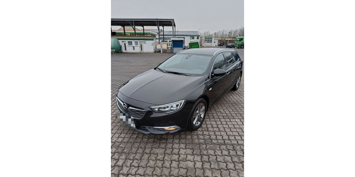 Opel Insignia 214.000 km 9.900 &euro; Eichenzell 36124