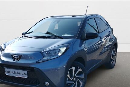 Toyota Aygo (X) 2.600 km 16.980 € Kassel 34125
