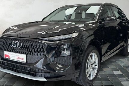 Audi Q3 2.469 km 40.472 &euro; Wermelskirchen 42929