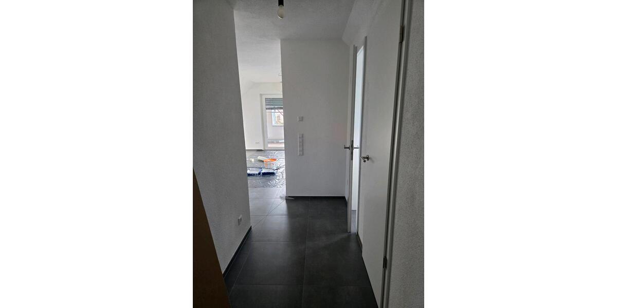 Dachgeschoßwohnung Heilbronn Horkheim - 2 Zimmer, 57 m&sup2;, 1.000&euro; | Angebot:25995957