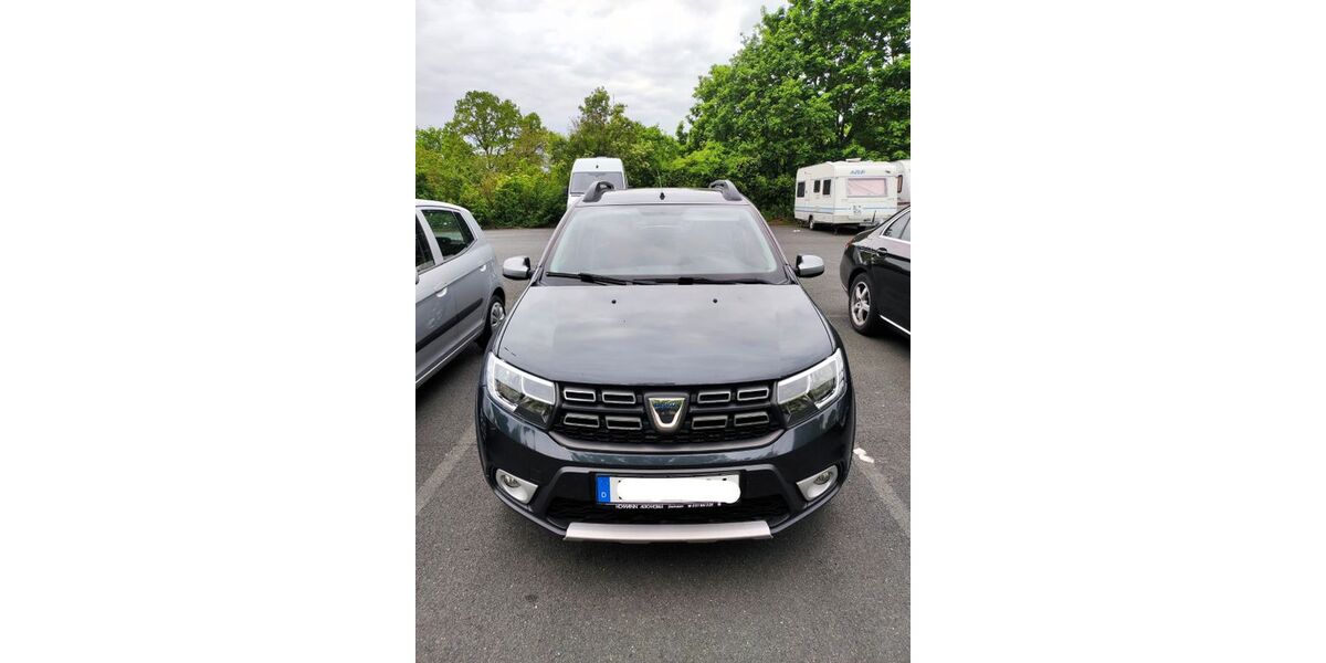 Dacia Sandero 72.000 km 9.900 &euro; Hessisch Oldendorf 31840