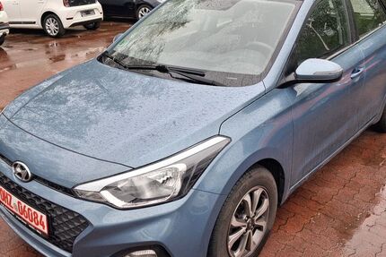Hyundai i20 77.800 km 8.500 &euro; Hambergen 27729