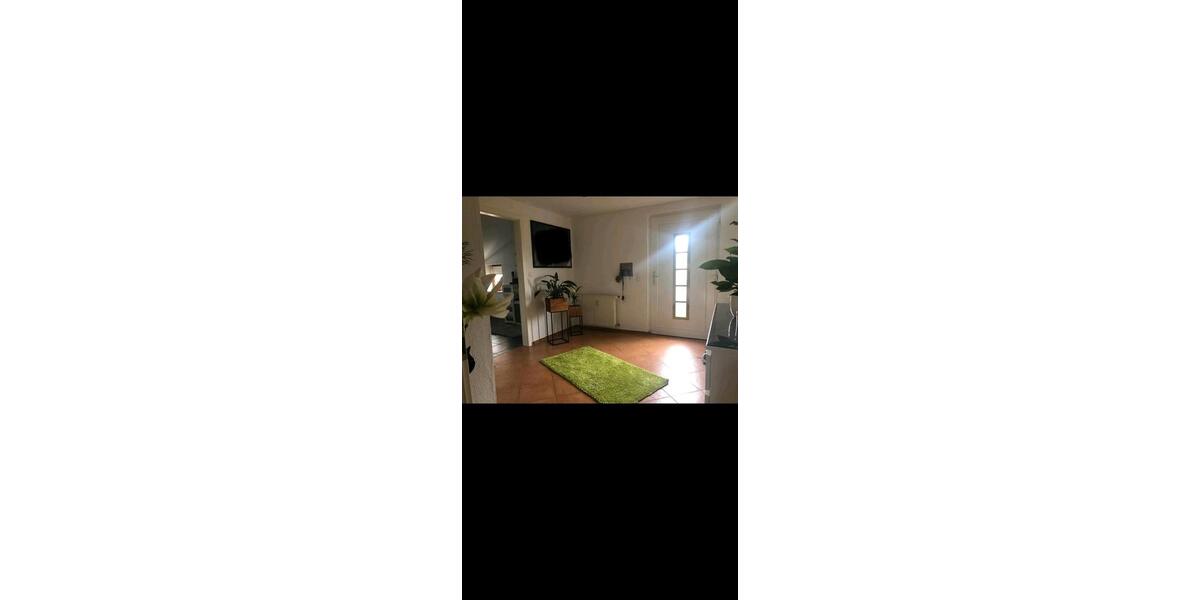 Etagenwohnung Tiefenbach - 3 Zimmer, 128 m&sup2;, 1.190&euro; | Angebot:26678760