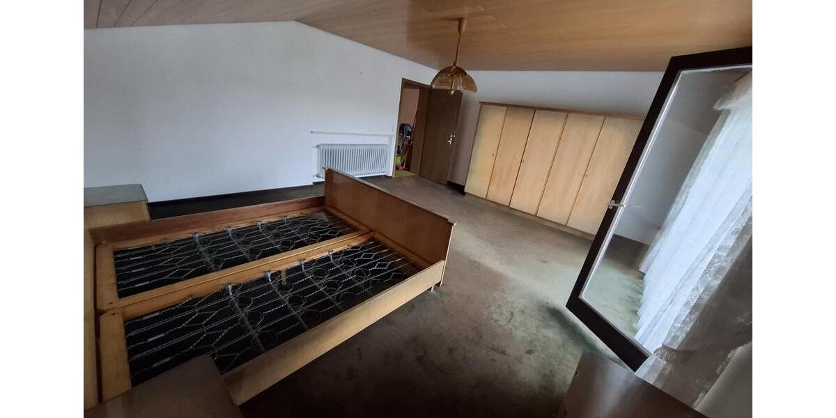 Einfamilienhaus Eschlkam - 7 Zimmer, 202 m&sup2;, 449.000&euro; | Angebot:27050045