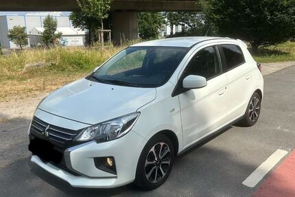 Mitsubishi Space Star 68.000 km 10.900 &euro; Velbert 42549