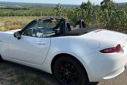 Mazda MX-5 26.000 km 23.400 € Bad Dürkheim 67098