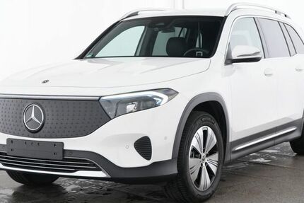 Mercedes-Benz EQB 8.263 km 35.250 € Mössingen 72116