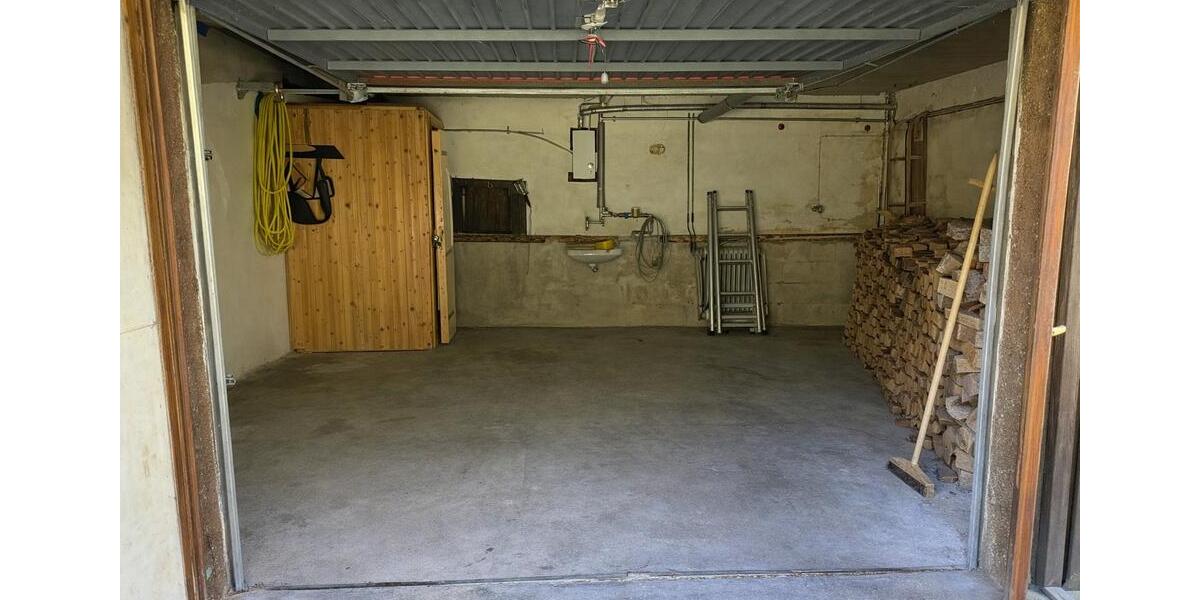 Reihenhaus Stuttgart Stuttgart-West - 3 Zimmer, 73 m&sup2;, 120.000&euro; | Angebot:26225585