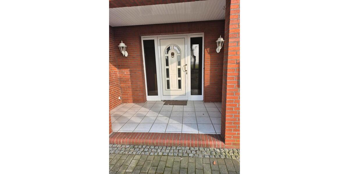 Einfamilienhaus Friesoythe - 7 Zimmer, 160 m&sup2;, 1.200&euro; | Angebot:25410112