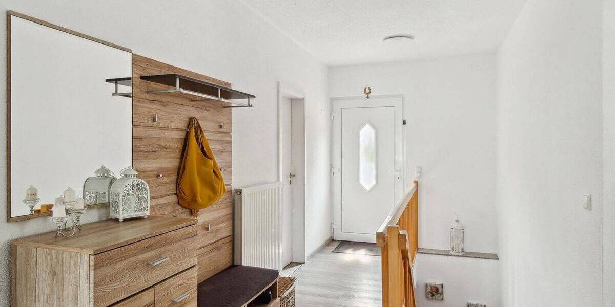 Bungalow Laupheim Untersulmentingen - 6 Zimmer, 160 m&sup2;, 660.000&euro; | Angebot:26866309