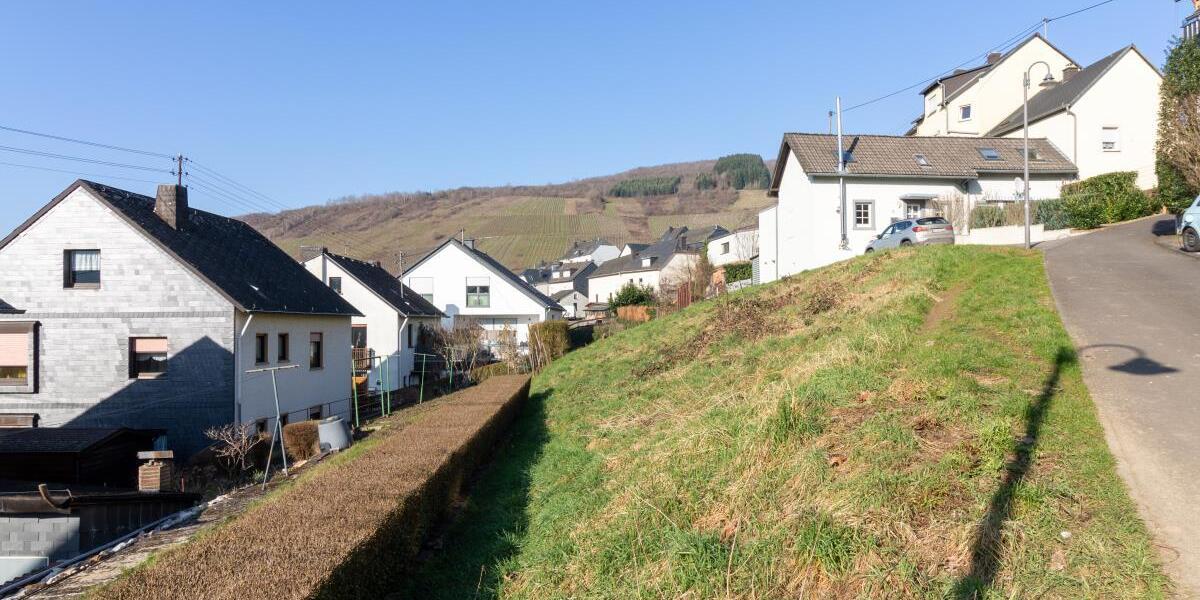 Schönes Baugrundstück in ruhiger Ortslage von Waldrach mit schönem Blick - Grundstück Waldrach | Angebot:22058008