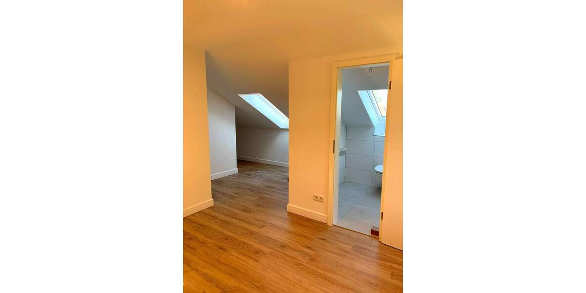 Doppelhaushälfte Hohenlinden - 5 Zimmer, 157 m&sup2;, 1.950&euro; | Angebot:25864444