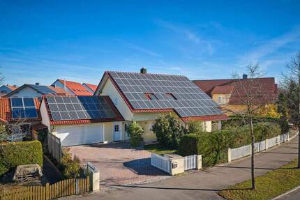 Luxuriöses Anwesen mit Pool und viel Platz in Straubing 5 zimmer