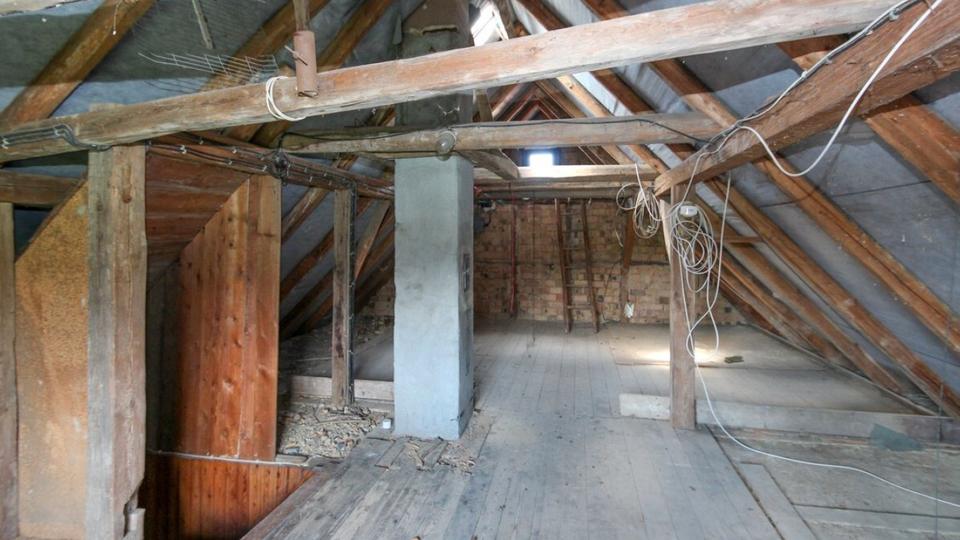 Einfamilienhaus Kaltennordheim - 3.5 Zimmer, 105 m&sup2;, 65.000&euro; | Angebot:26918719