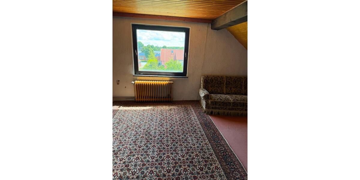 Einfamilienhaus Schwülper - 8 Zimmer, 220 m&sup2;, 259.000&euro; | Angebot:27162853
