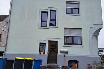 Haus Trossingen - 450.000&euro; | Angebot:26652452