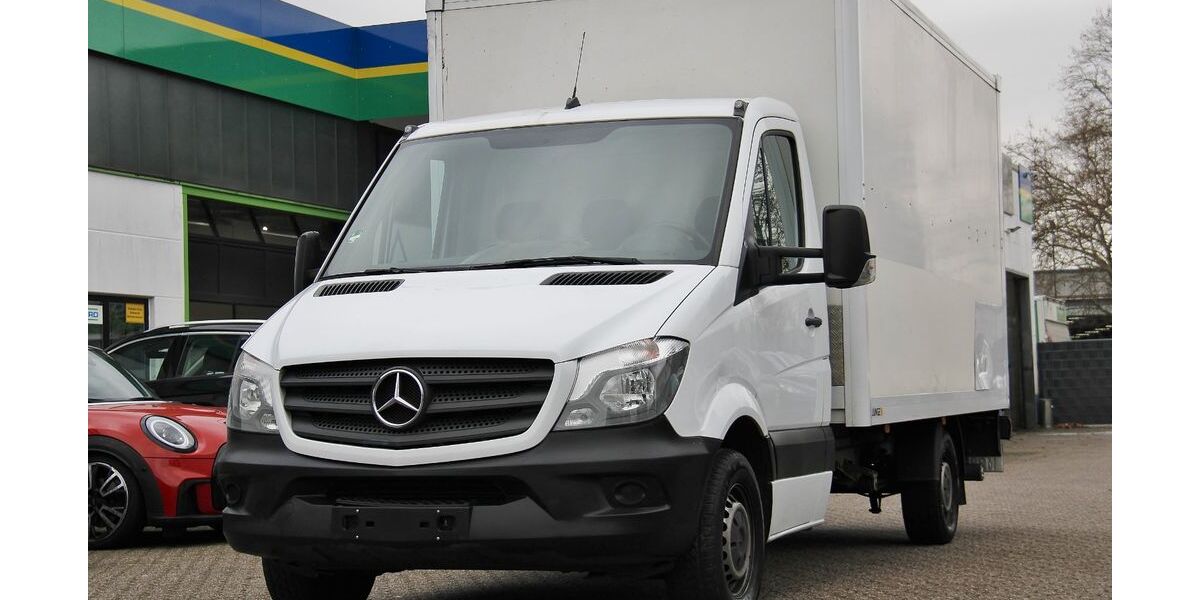Mercedes-Benz Sprinter 196.000 km 15.850 &euro; Köln 50739