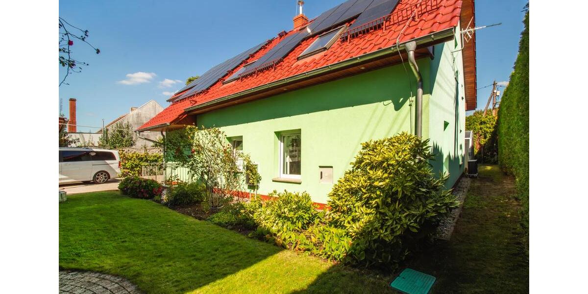 Wygodny dom - sklep, mieszkanie i bazy! 2 zimmer