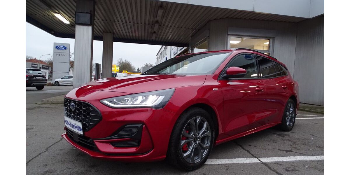 Ford Focus 33.000 km 22.590 &euro; Osnabrück 49090