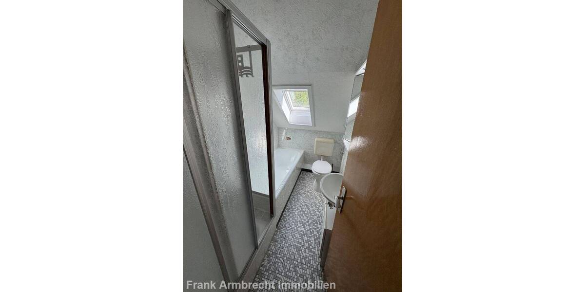 Etagenwohnung Kreiensen Kreiensen - 5 Zimmer, 112 m&sup2;, 59.000&euro; | Angebot:25666095