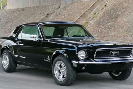 Ford Mustang 3.450 km 44.900 &euro; Brühl 50321