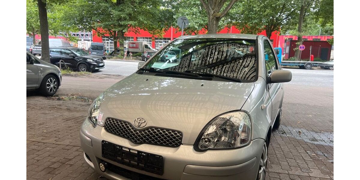 Toyota Yaris 200.000 km 1.199 &euro; Hamburg 20537