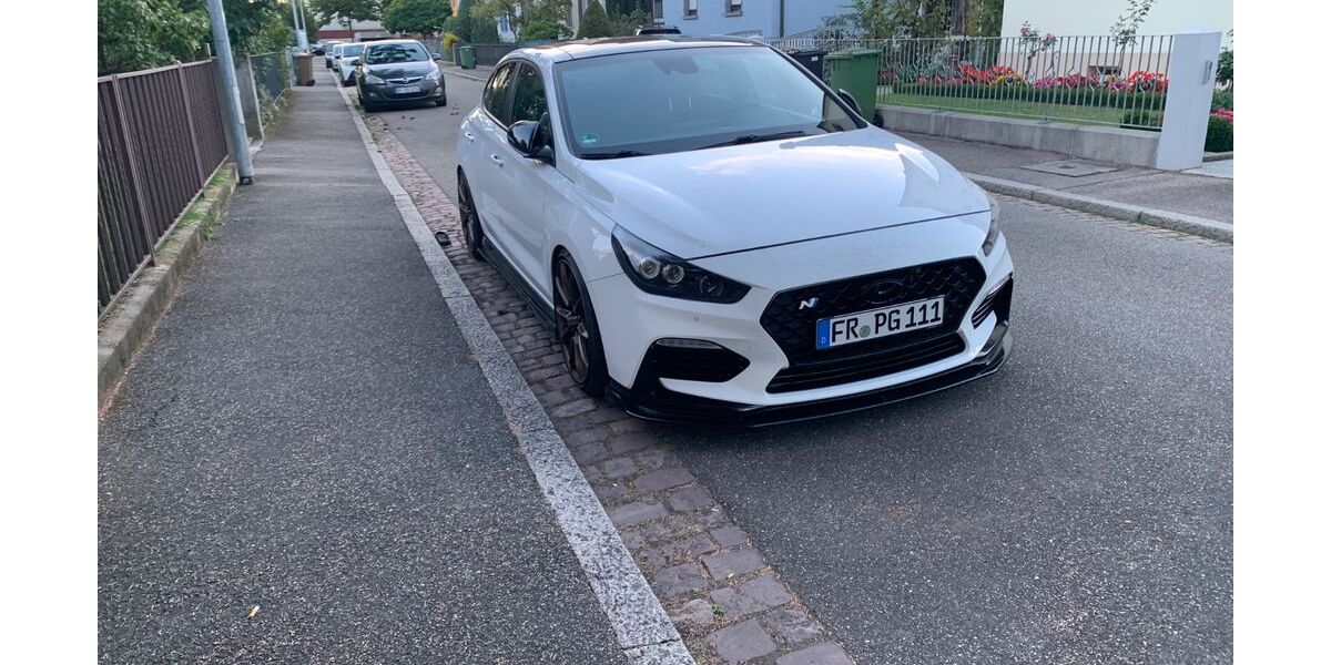 Hyundai i30 69.000 km 24.000 &euro; Freiburg 79110