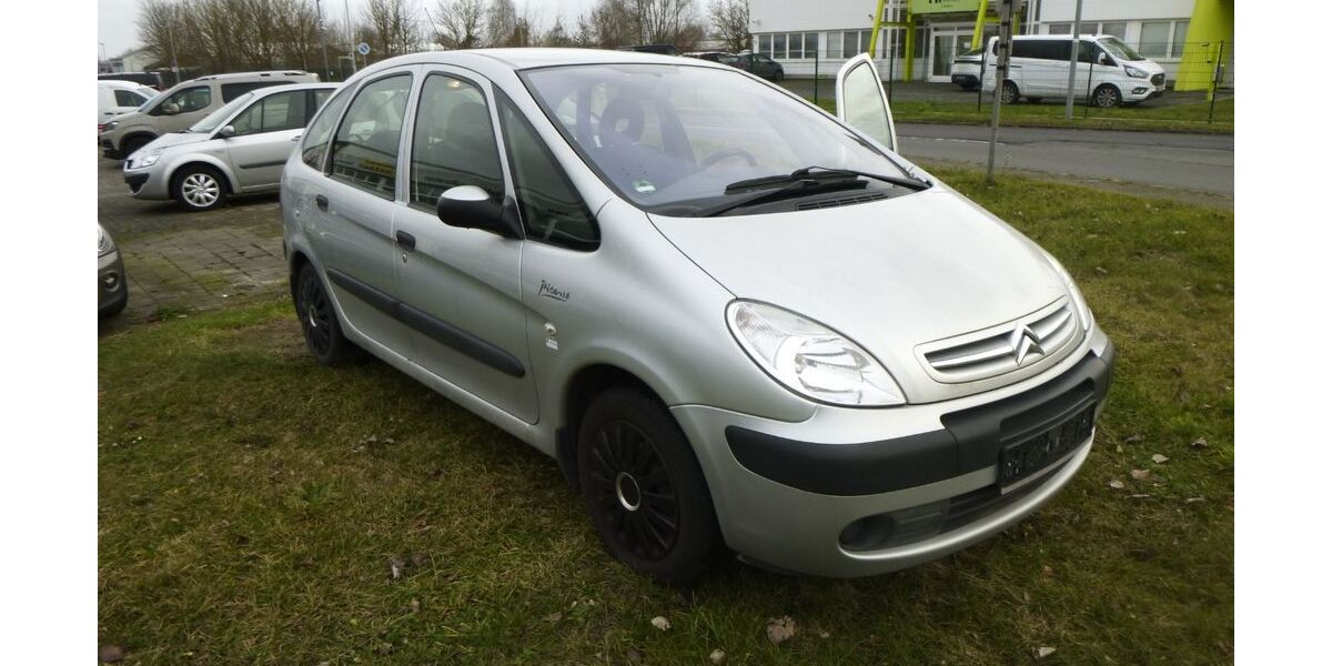 Citroen Xsara Picasso 88.000 km 2.450 &euro; Oberkrämer 16727