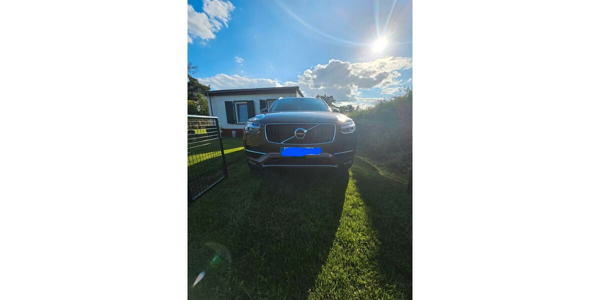Volvo XC90 106.000 km 23.999 &euro; Brandenburg 14776