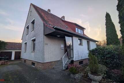 Haus Cremlingen-Schandelah Schandelah - 6 Zimmer, 120 m&sup2;, 235.000&euro; | Angebot:25404928