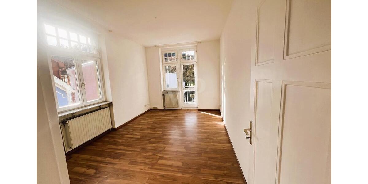 Etagenwohnung Baden-Baden Lichtental - 4 Zimmer, 118 m&sup2;, 1.239&euro; | Angebot:25589024
