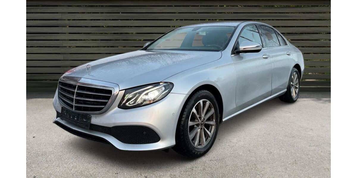 Mercedes-Benz E 200 206.658 km 12.490 &euro; Schwarzenberg 08340