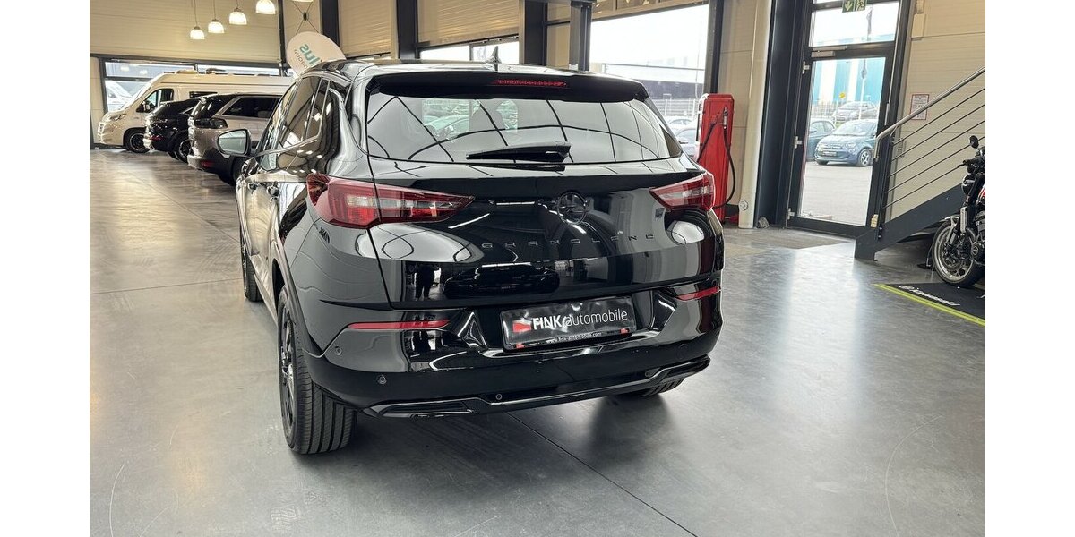 Opel Grandland GS Line 1.2 Turbo 130 LED Carplay Navi 8.700 km 19.840 &euro; Lich 35423