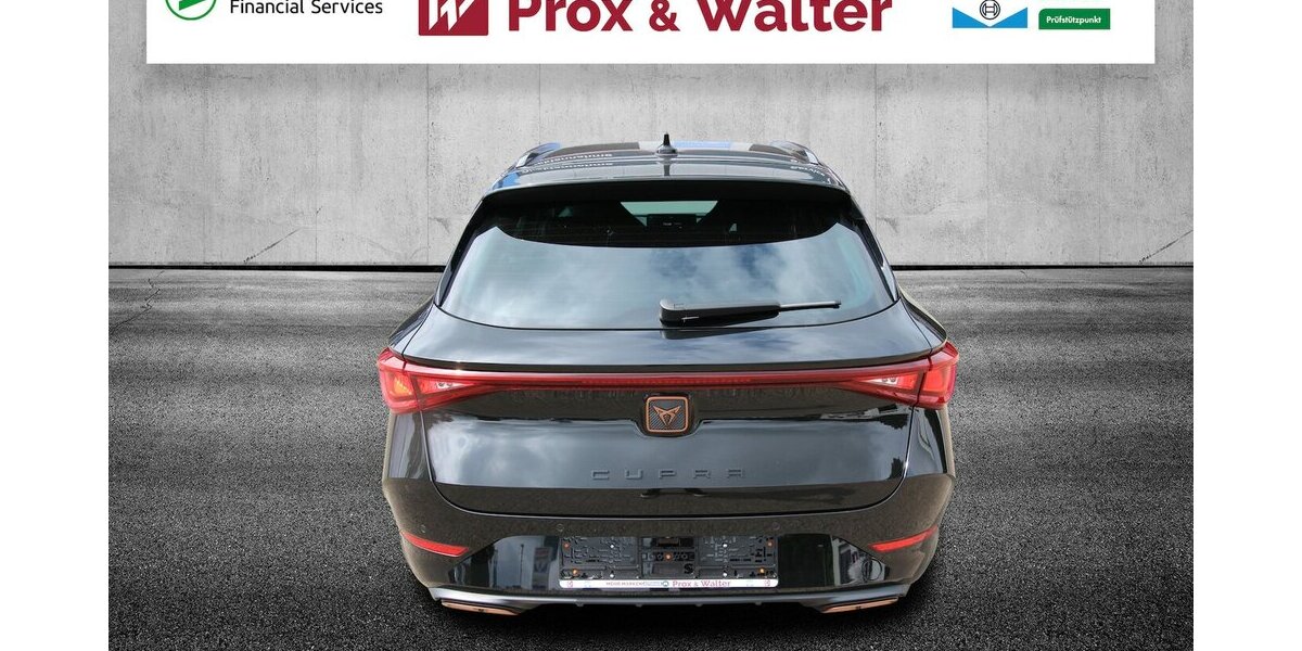 Cupra Leon Sportstourer e-HYBRID 6-DSG NAVI+LED+KAMERA 9.296 km 29.900 &euro; Hagenow 19230