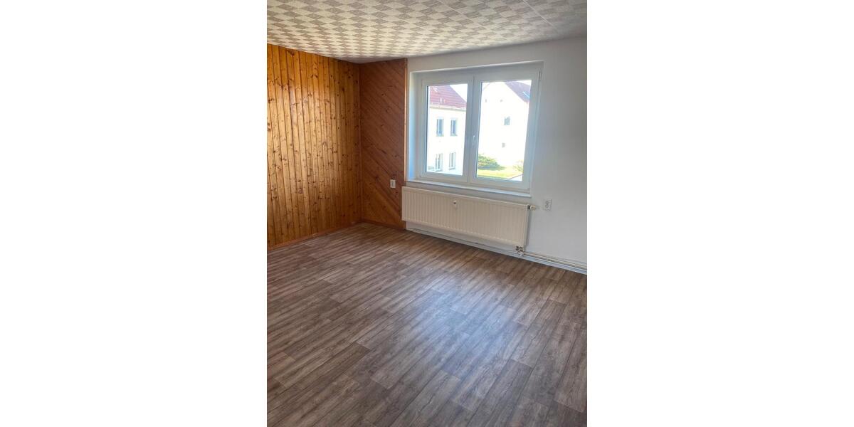 Mehrfamilienhaus, Wohnhaus Oschatz - 12 Zimmer, 291 m&sup2;, 130.000&euro; | Angebot:26150375