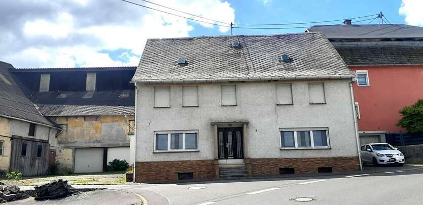 Haus zum Kaufen in Veitsrodt 60.000 € 152.27 m²
