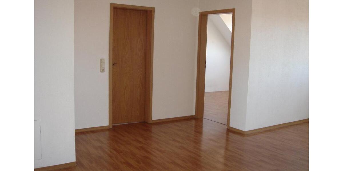 Etagenwohnung Bad Neustadt an der Saale - 3.5 Zimmer, 93 m&sup2;, 950&euro; | Angebot:22052287