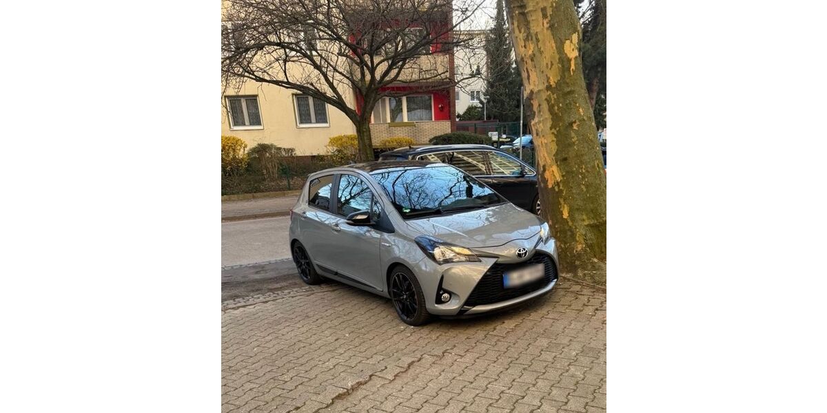 Toyota Yaris 19.400 km 15.850 &euro; Berlin 10713